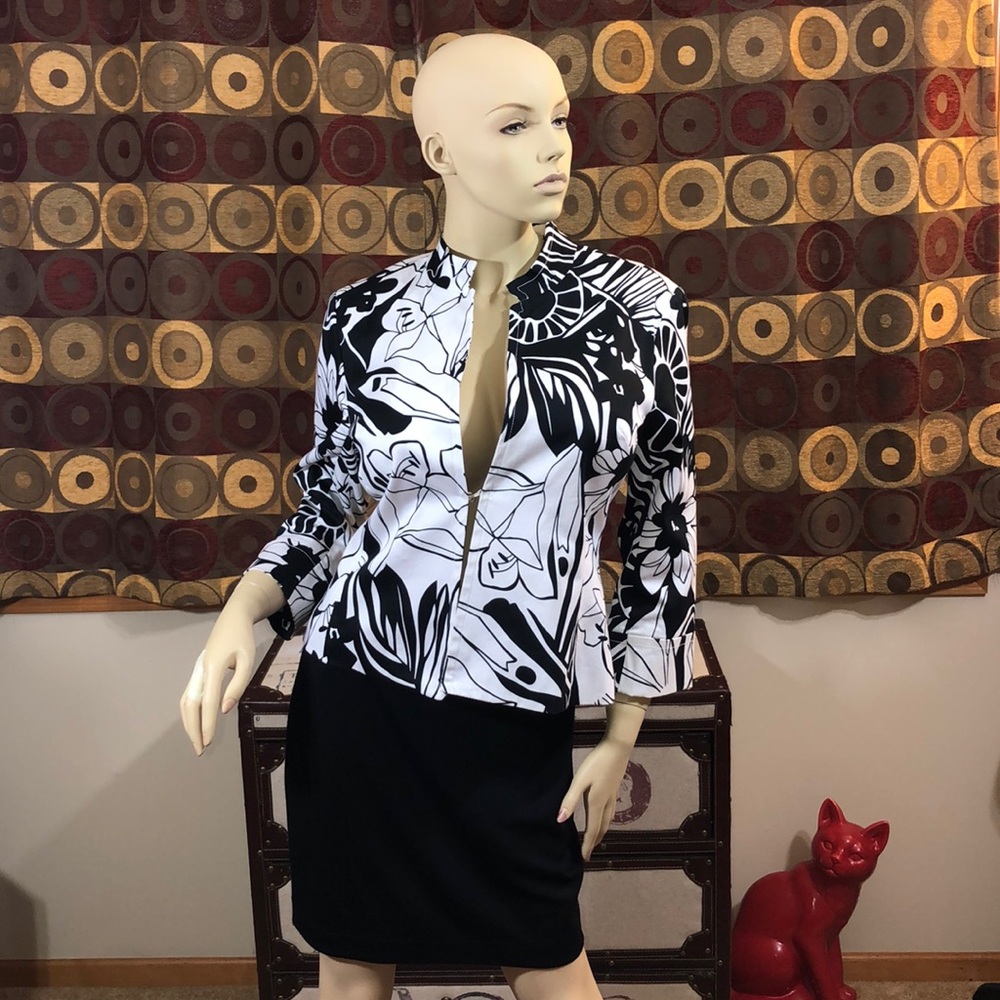 Erin London Floral Print Stretch Jacket